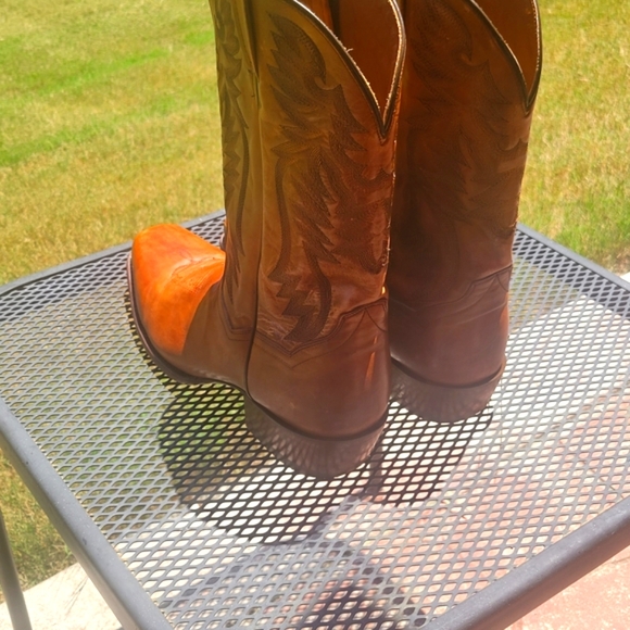 Men's Brown Leather Cowboy Boots - Picture 3 of 6
